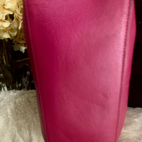 Michael Kors leather berry pink/magenta/fuschia satchel - Picture 6 of 9